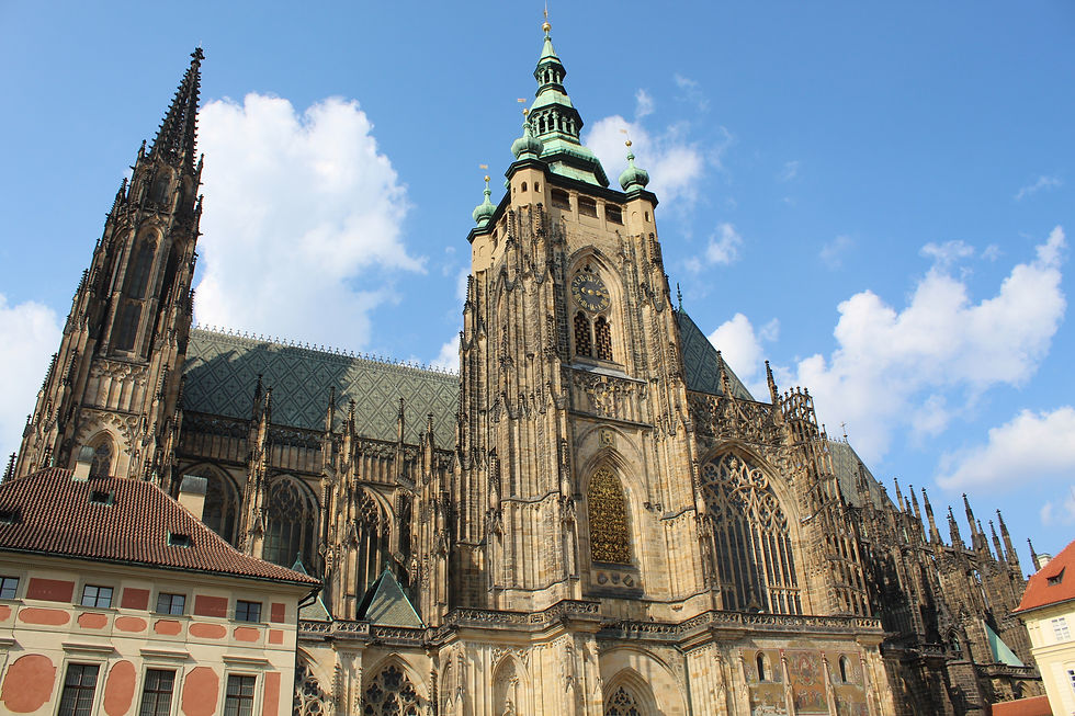 Descubre la Basílica de San Jorge en Praga: Tesoro de Devoción Católica