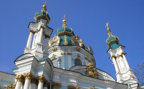 Descubre la belleza de la Iglesia de San Andrés en Kiev