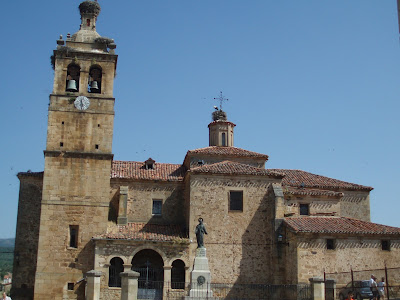 Descubre la belleza de la iglesia de San Martín de Luina: un tesoro histórico y espiritual