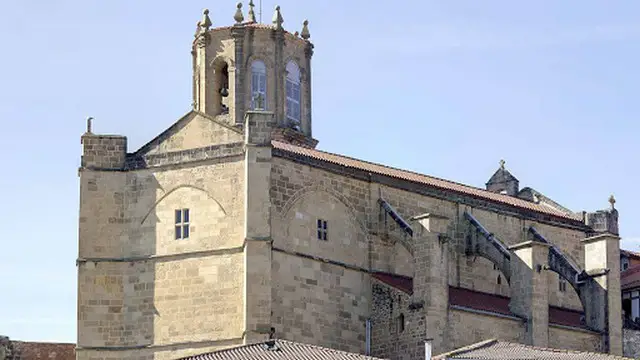 Descubre la belleza de la Iglesia de San Salvador en Getaria