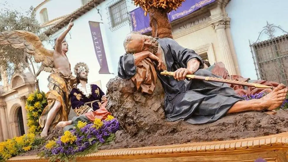 Descubre la belleza y tradición de las procesiones en Jumilla