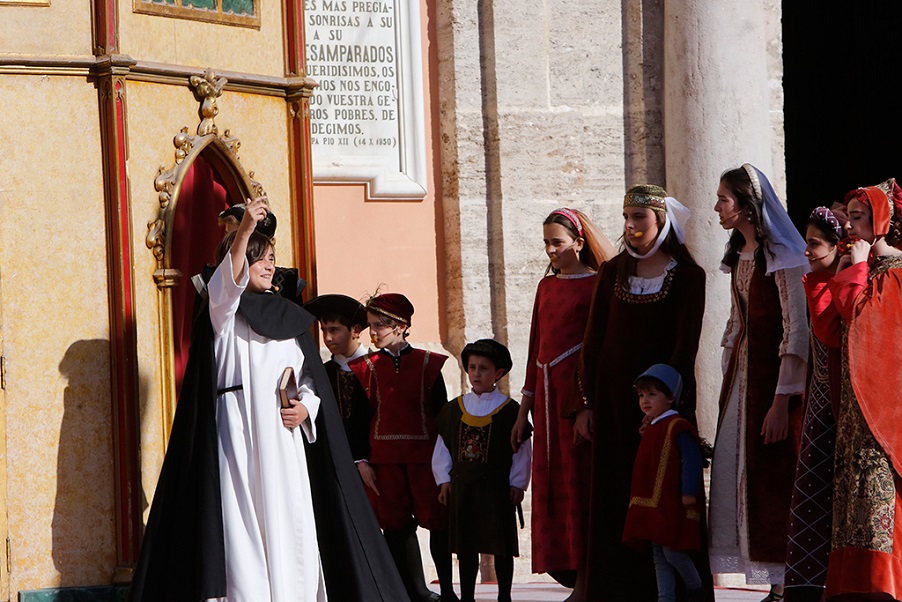 Descubre la devoción a la Virgen de la Salud en Xirivella: Historia y milagros