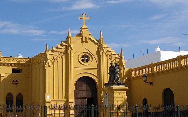 Descubre la historia y belleza de la Iglesia de San Telmo en Chiclana de la Frontera