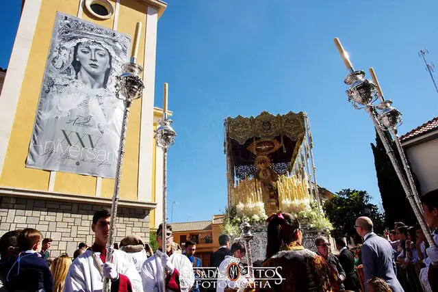Descubre la historia y devoción a la Virgen de la Paz en Jaén