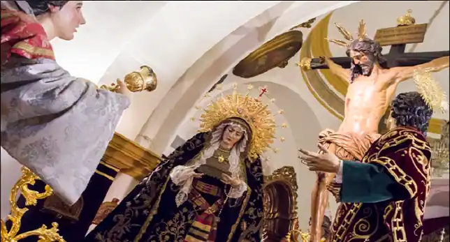 Descubre la historia y devoción a la Virgen de las Aguas en Sevilla