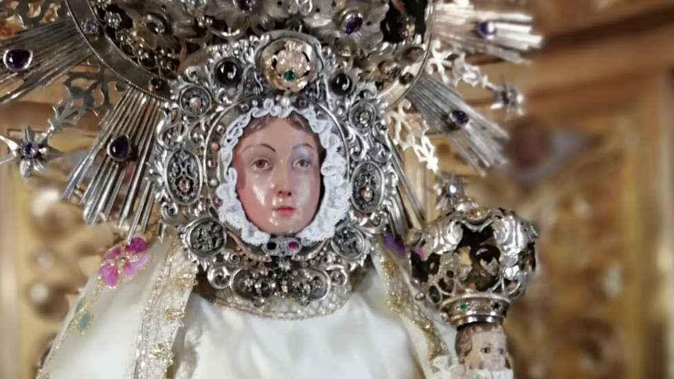 Descubre la Historia y Devoción a la Virgen de los Llanos