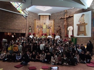 Descubre la Inspiradora Historia de la Iglesia de San Antón con el Padre Ángel