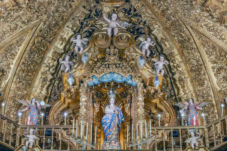 Descubre la majestuosa Basílica de San Juan de Dios
