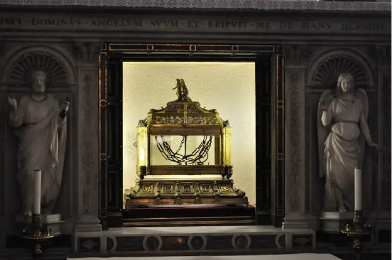 Descubre la majestuosa Basilica de San Pietro in Vincoli en Roma