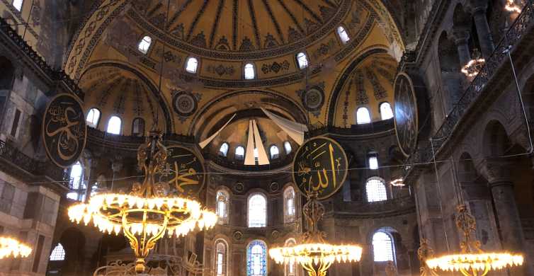 Descubre la mística iglesia de San Esteban en Estambul