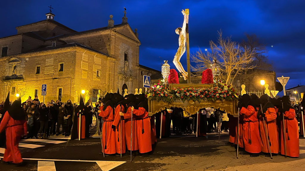 Descubre la tradición de las procesiones en Penaranda de Bracamonte