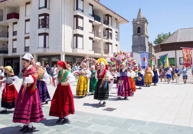 Descubre las impresionantes procesiones de Cantabria: tradición y devoción