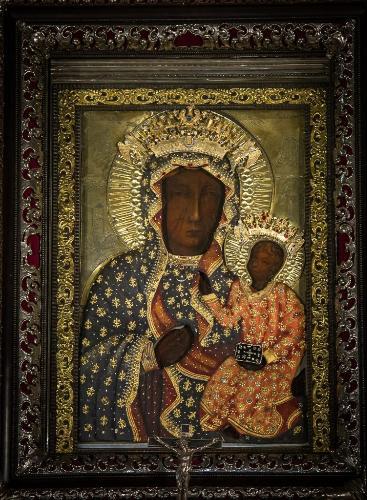 Devoción a la Virgen de Czestochowa: Historia y Milagros