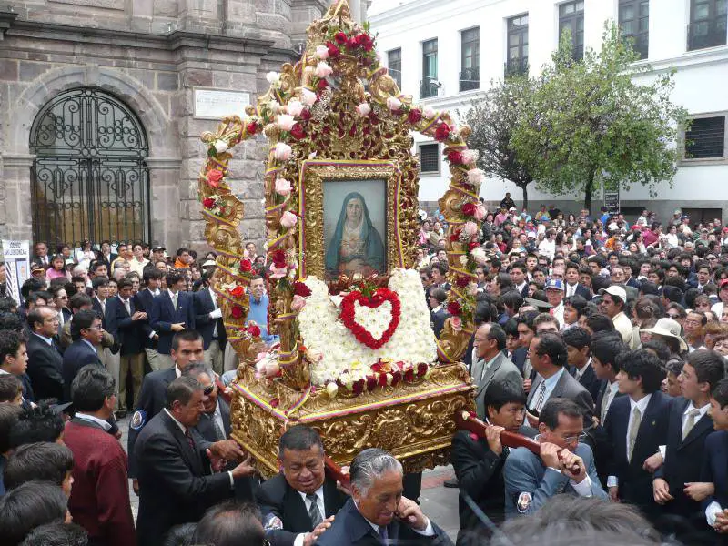 El milagro de la Virgen de Ecuador: Fe, esperanza y devoción