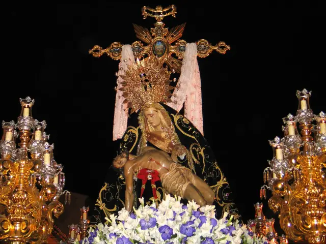 El milagro de la Virgen de la Paz en Vélez Málaga: fe y devoción