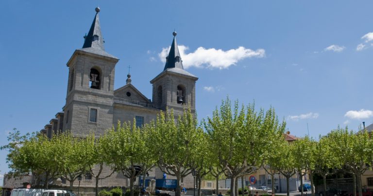 Iglesia de San Bernabé Apóstol: Descubre la belleza del Escorial