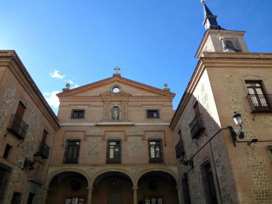La belleza oculta de la Iglesia de San Ginés de Arlés en Madrid