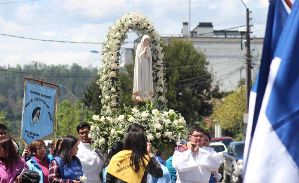 La Emotiva Celebración de la Virgen de Fátima: Un Encuentro de Fe y Devoción