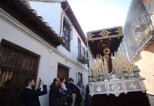 Virgen de los Reyes: La devoción mariana en Granada